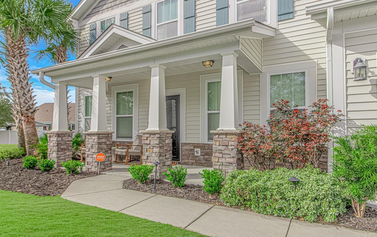 425 Tiburon Dr.  Photo 5