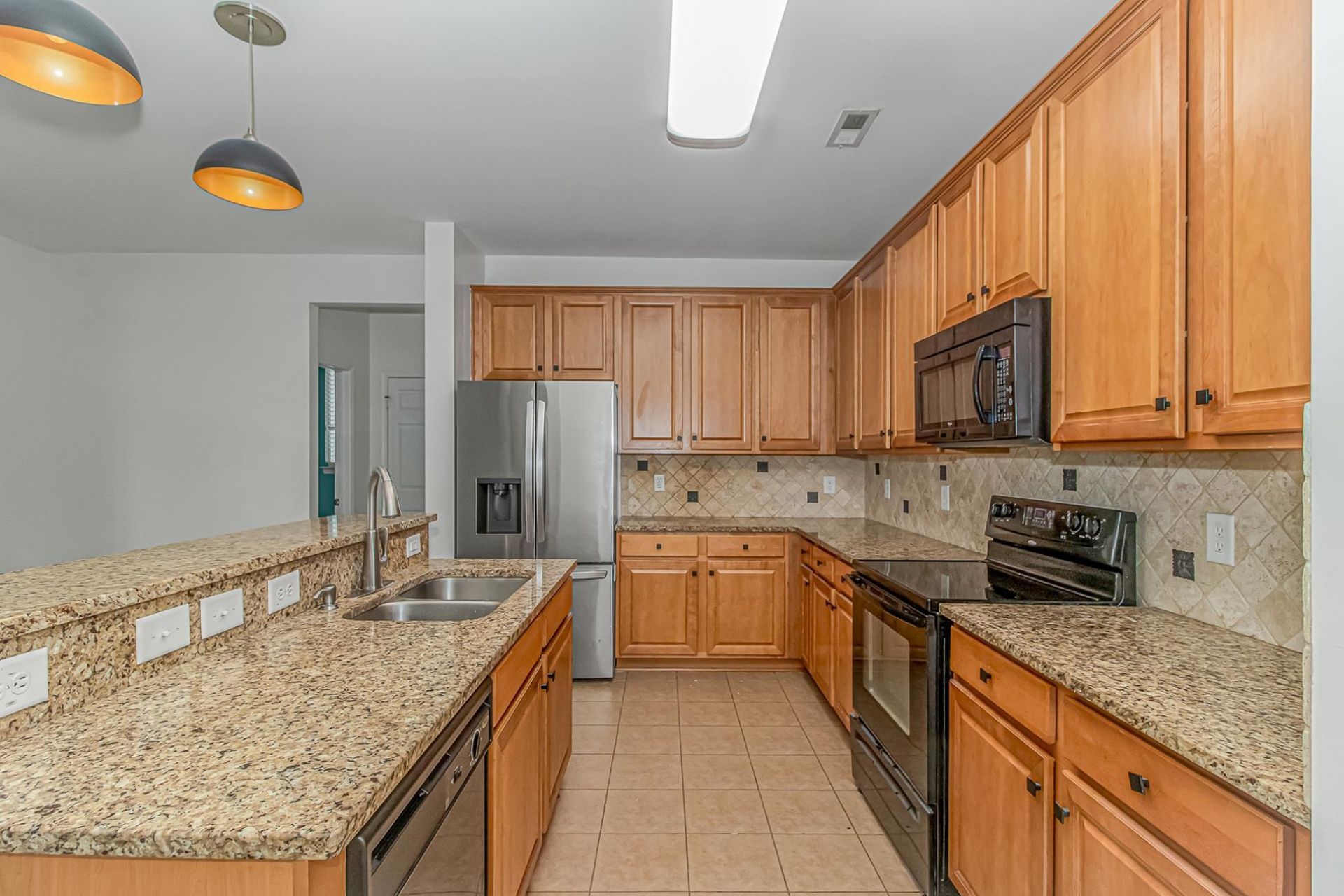 425 Tiburon Dr. Photo 8