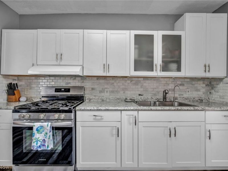 4725 Wichita Avenue, Cleveland, OH 44144 Photo 12