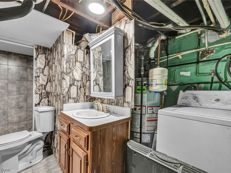 4725 Wichita Avenue, Cleveland, OH 44144 Photo 31