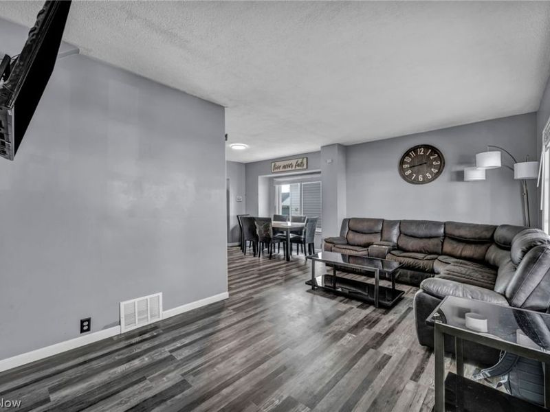 4725 Wichita Avenue, Cleveland, OH 44144 Photo 7