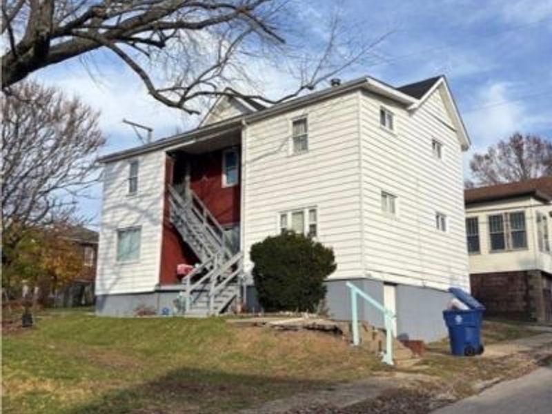 1109 Carlisle Avenue, Cambridge, OH 43725 Photo 2