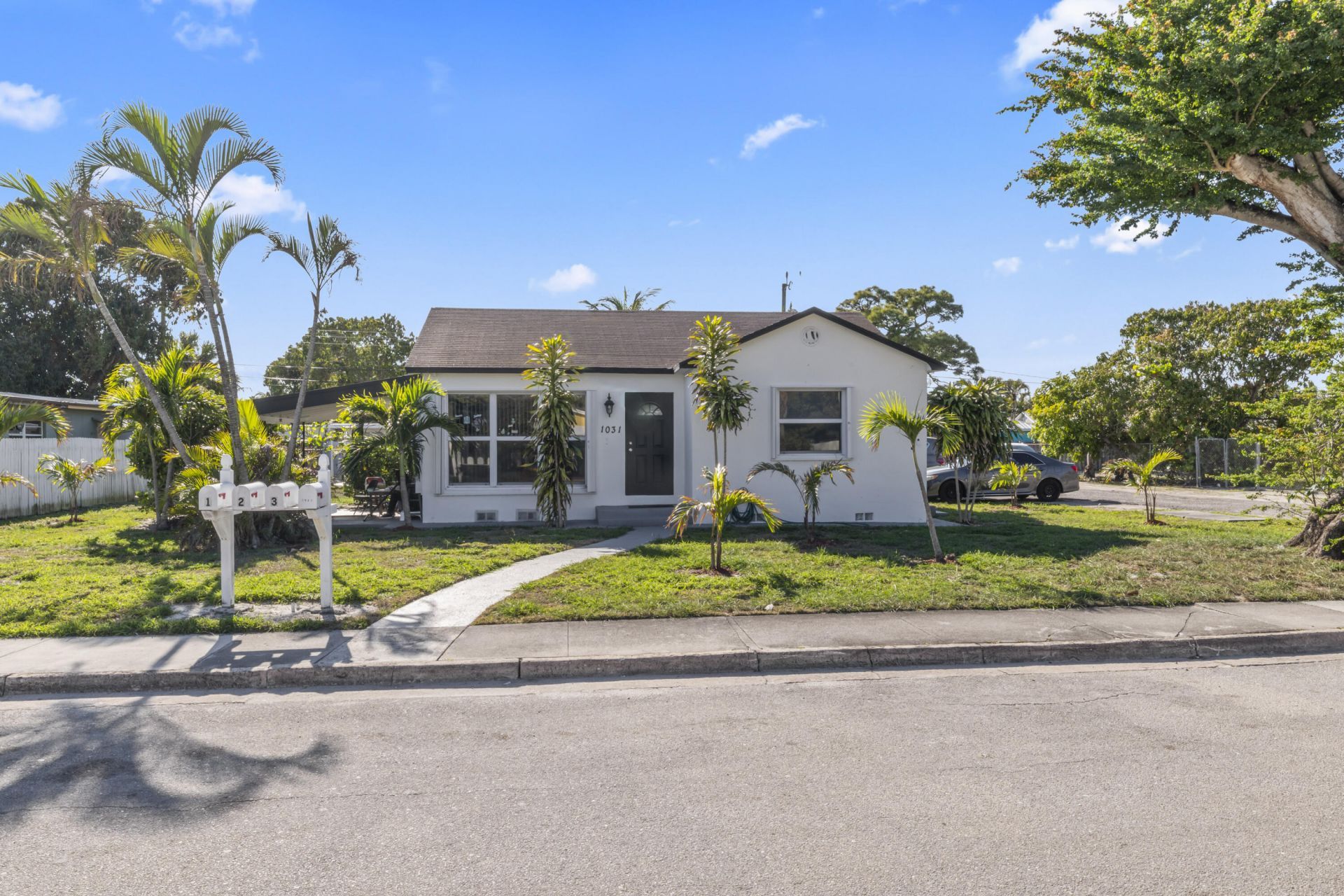 1031 N E Street, Unit 1-4, Lake Worth Beach, FL 33460 Photo