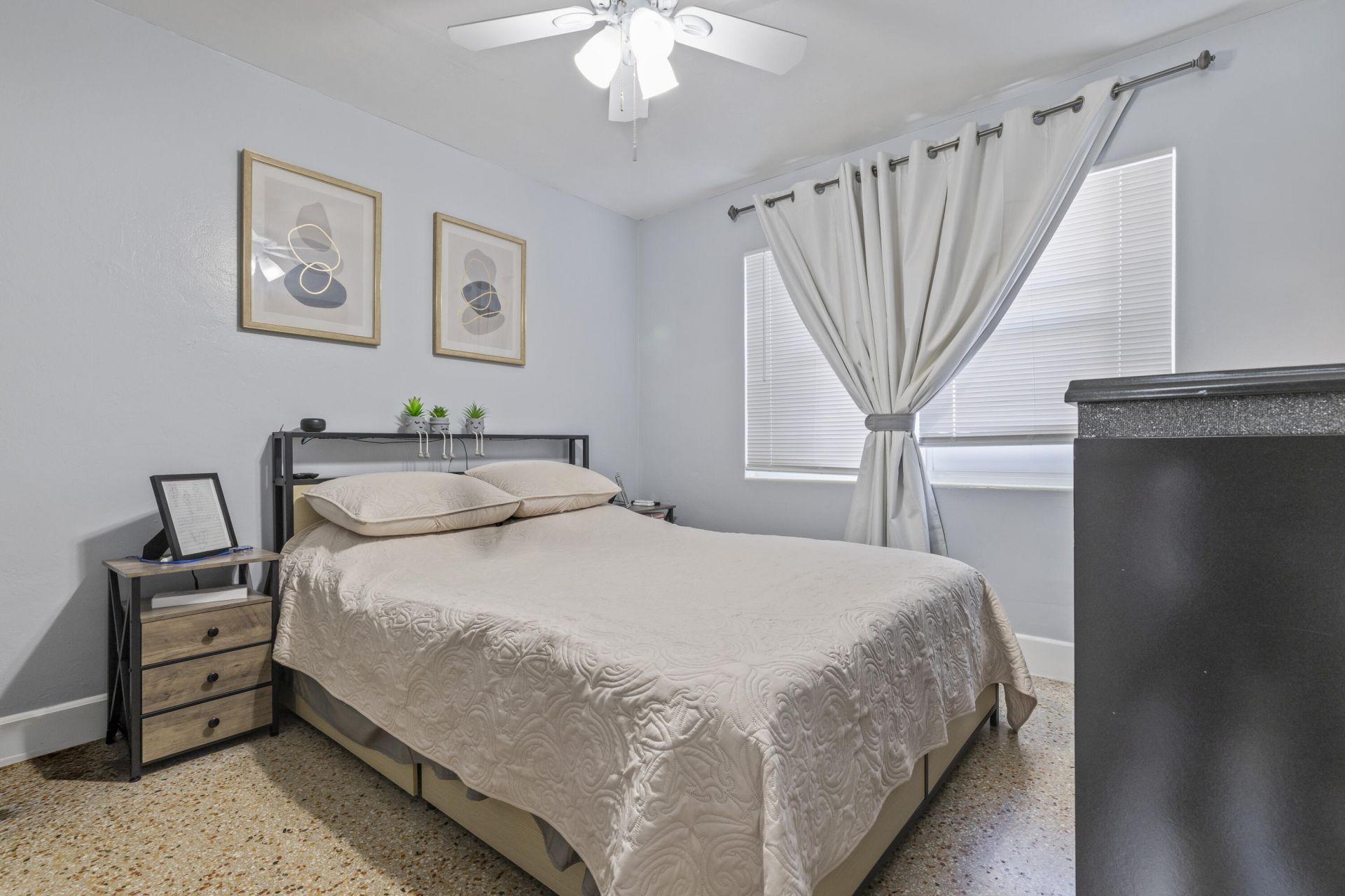 1031 N E Street, Unit 1-4, Lake Worth Beach, FL 33460 Photo