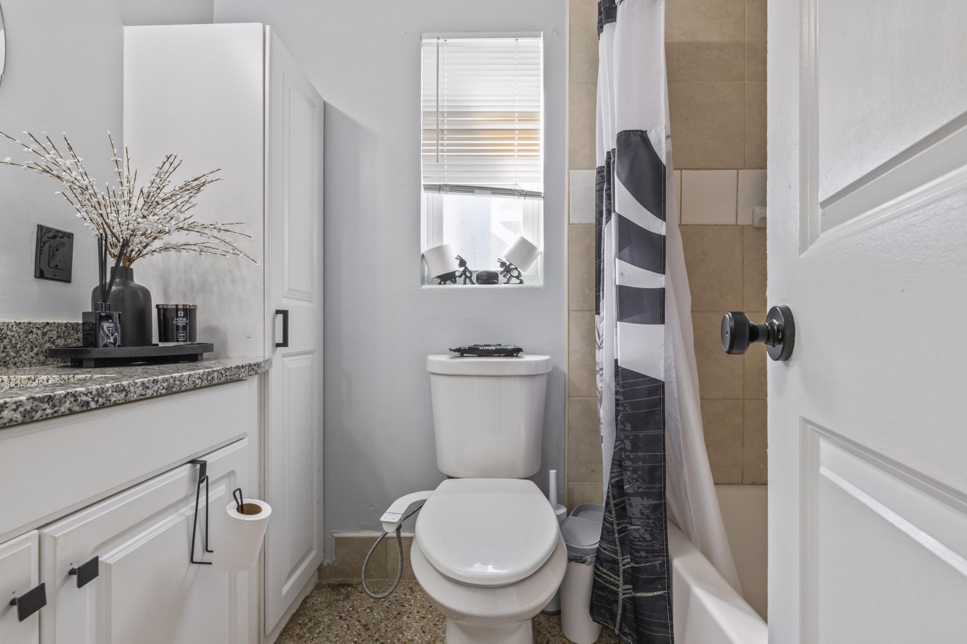 1031 N E Street, Unit 1-4, Lake Worth Beach, FL 33460 Photo