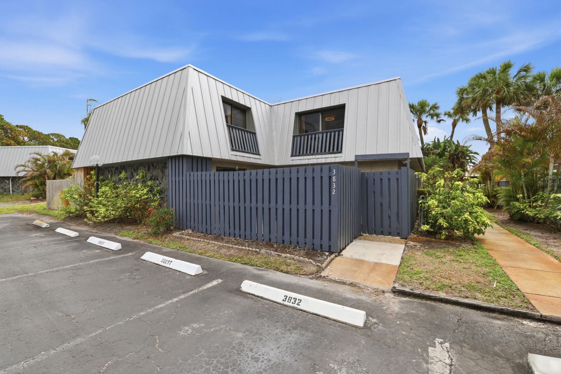 3832 SE Jefferson Street, Stuart, FL 34997 Photo