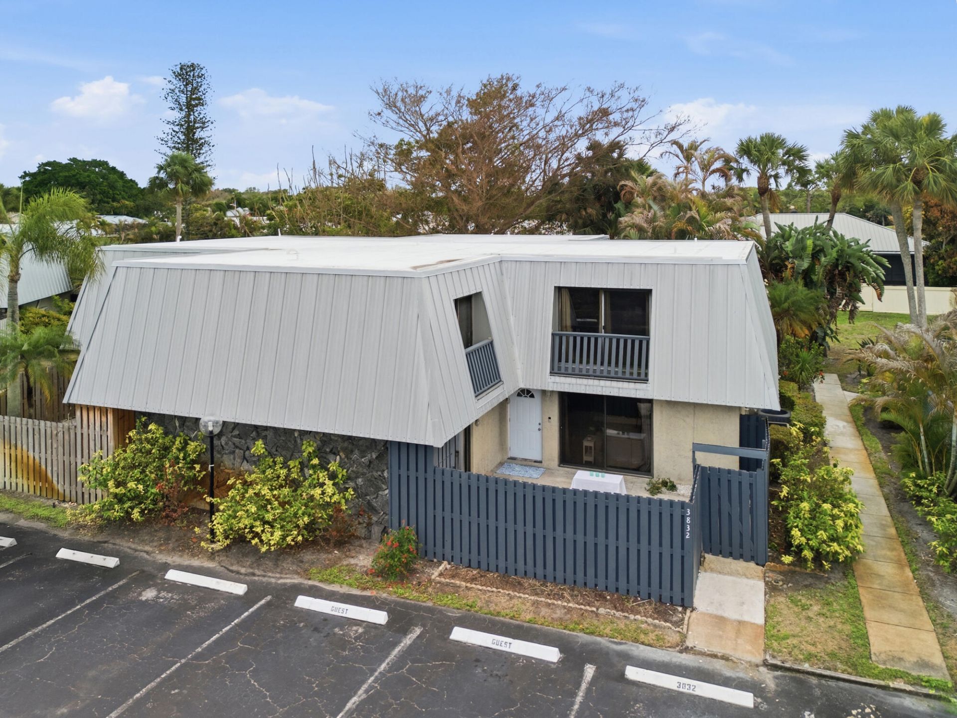 3832 SE Jefferson Street, Stuart, FL 34997 Photo