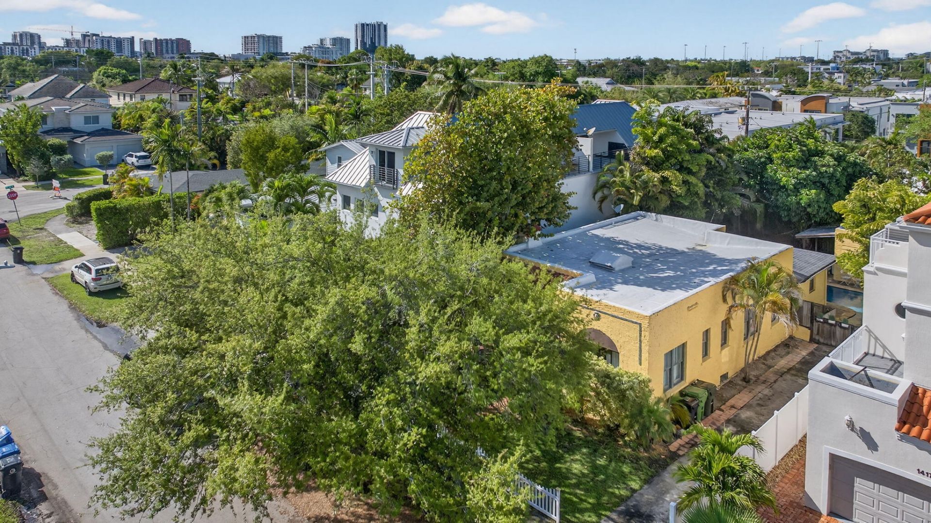 1415 NE 4th Place, Fort Lauderdale, FL 33301 Photo