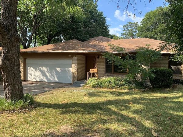 7433 Vallejo Drive, Dallas, TX 75227