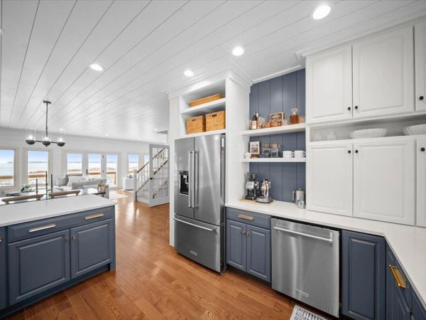 7616 1st Street, Onekama, MI 49675