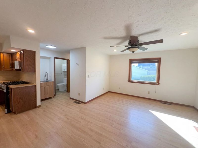 905 Vernon Road, Columbus, OH 43209 Photo 10