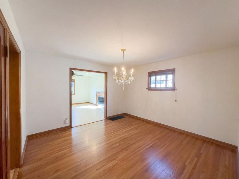 905 Vernon Road, Columbus, OH 43209 Photo 8