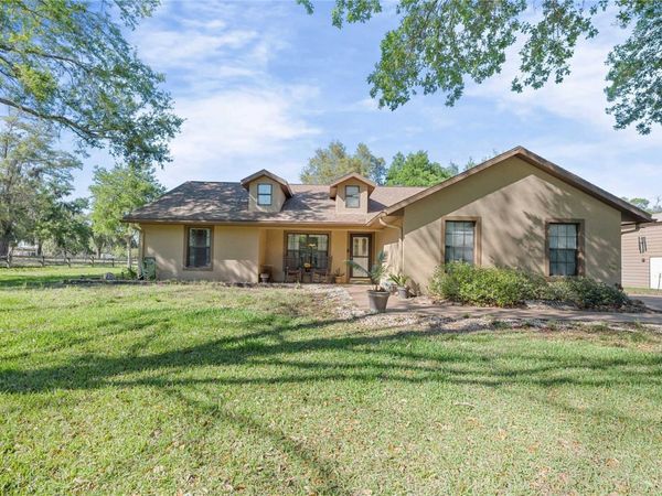 28445 DARBY ROAD , DADE CITY, FL 33525