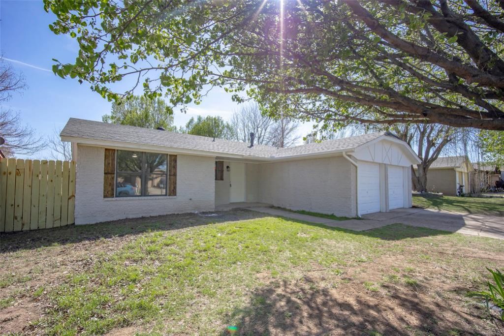 7524 NW 114th Street, Oklahoma City, OK 73162 Main Photo