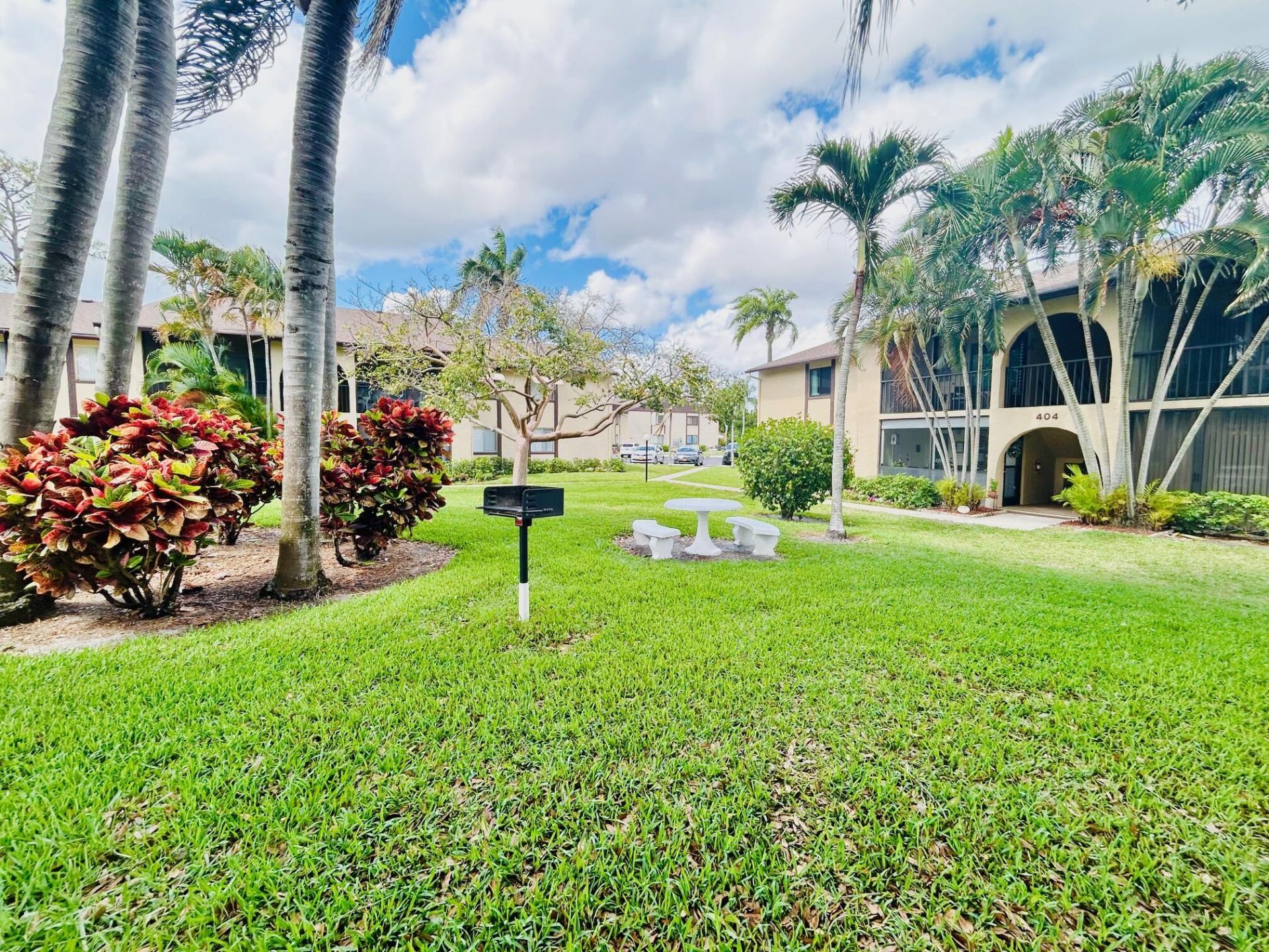 408 Pine Glen Lane, Unit C-2, Greenacres, FL 33463 Photo