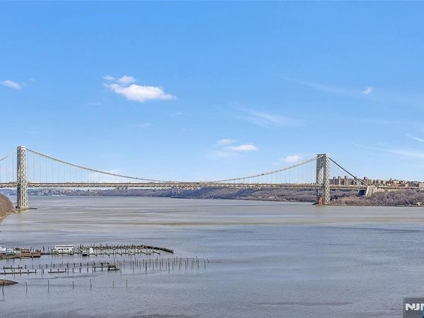 1203 River Road 8B, Unit 8B, EDGEWATER, NJ 07020