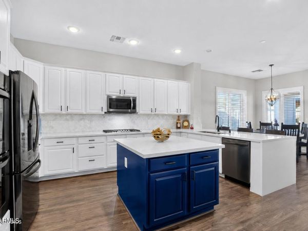 898 W GROVE Street, Litchfield Park, AZ 85340