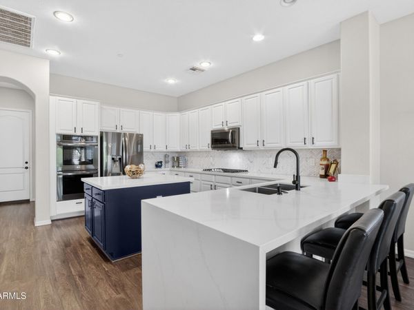 898 W GROVE Street, Litchfield Park, AZ 85340