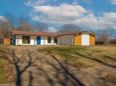 3061 Dothan Lane, Dallas, TX 75229