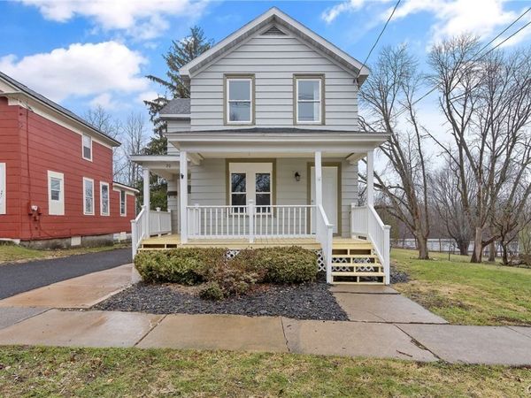 20 Hawley Street, Oswego, NY 13126