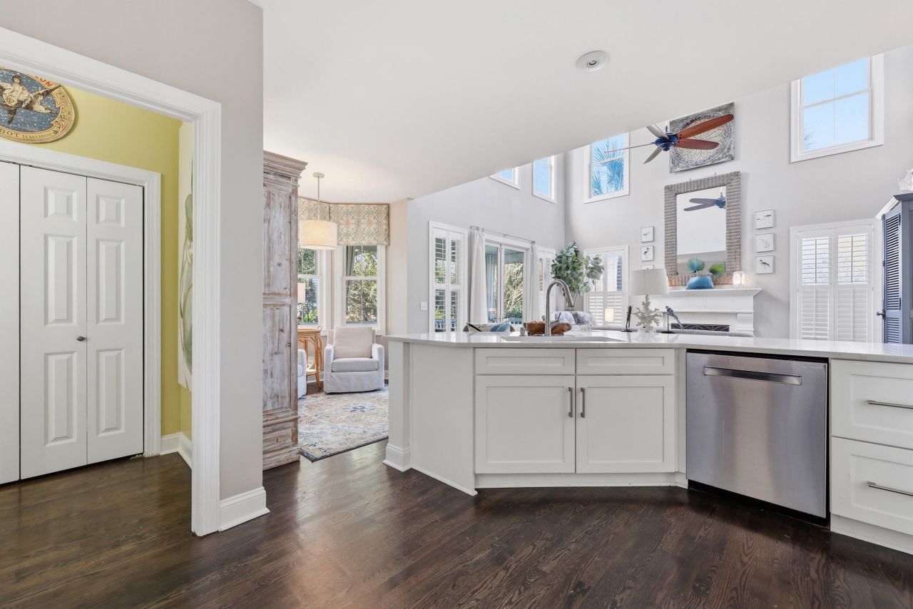 612 King Haven Lane Photo 12