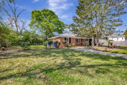 767 Bermuda Street photo 4