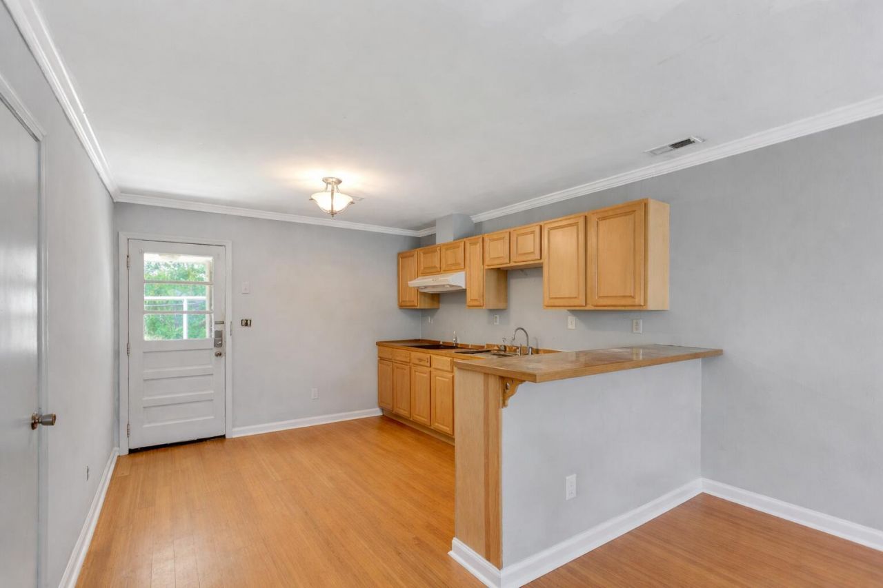 767 Bermuda Street Photo 22