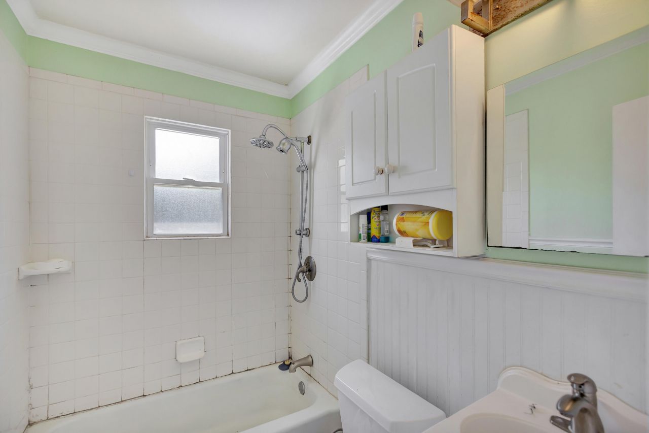 767 Bermuda Street Photo 31