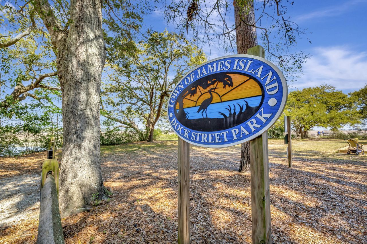 767 Bermuda Street Photo 33