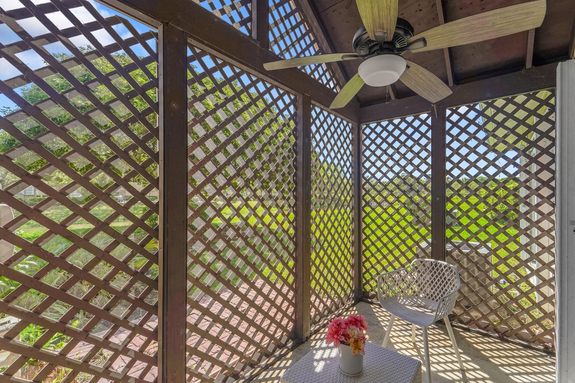 100 E Hemingway Circle, Margate, FL 33063 Photo