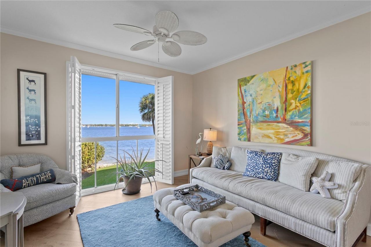 4717 Dolphin Cay Lane S, Unit 202, Saint Petersburg, FL 33711 Photo