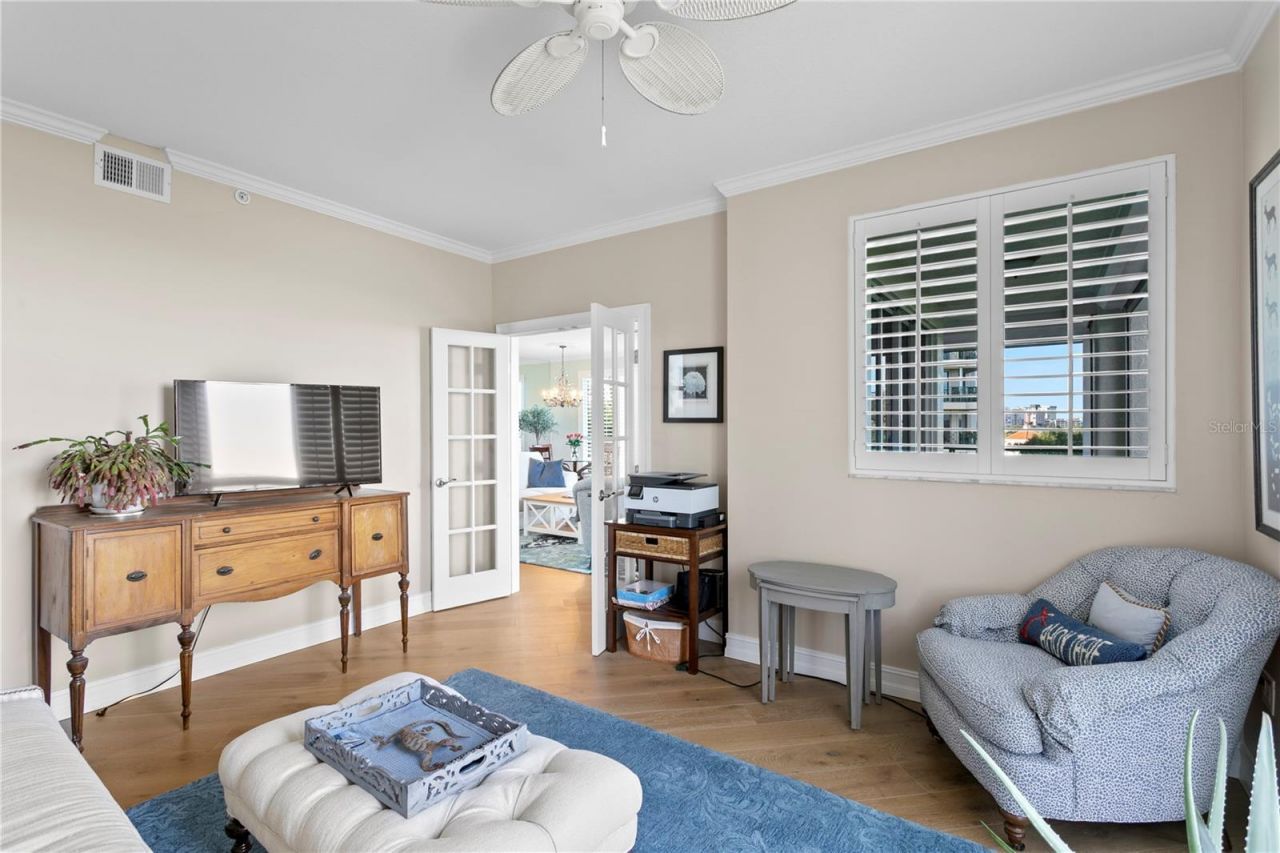 4717 Dolphin Cay Lane S, Unit 202, Saint Petersburg, FL 33711 Photo