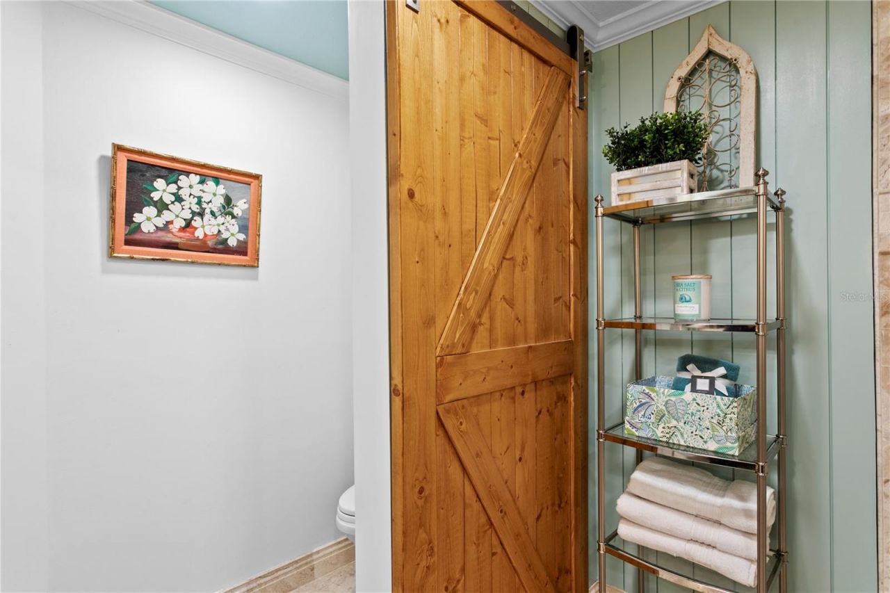 4717 Dolphin Cay Lane S, Unit 202, Saint Petersburg, FL 33711 Photo