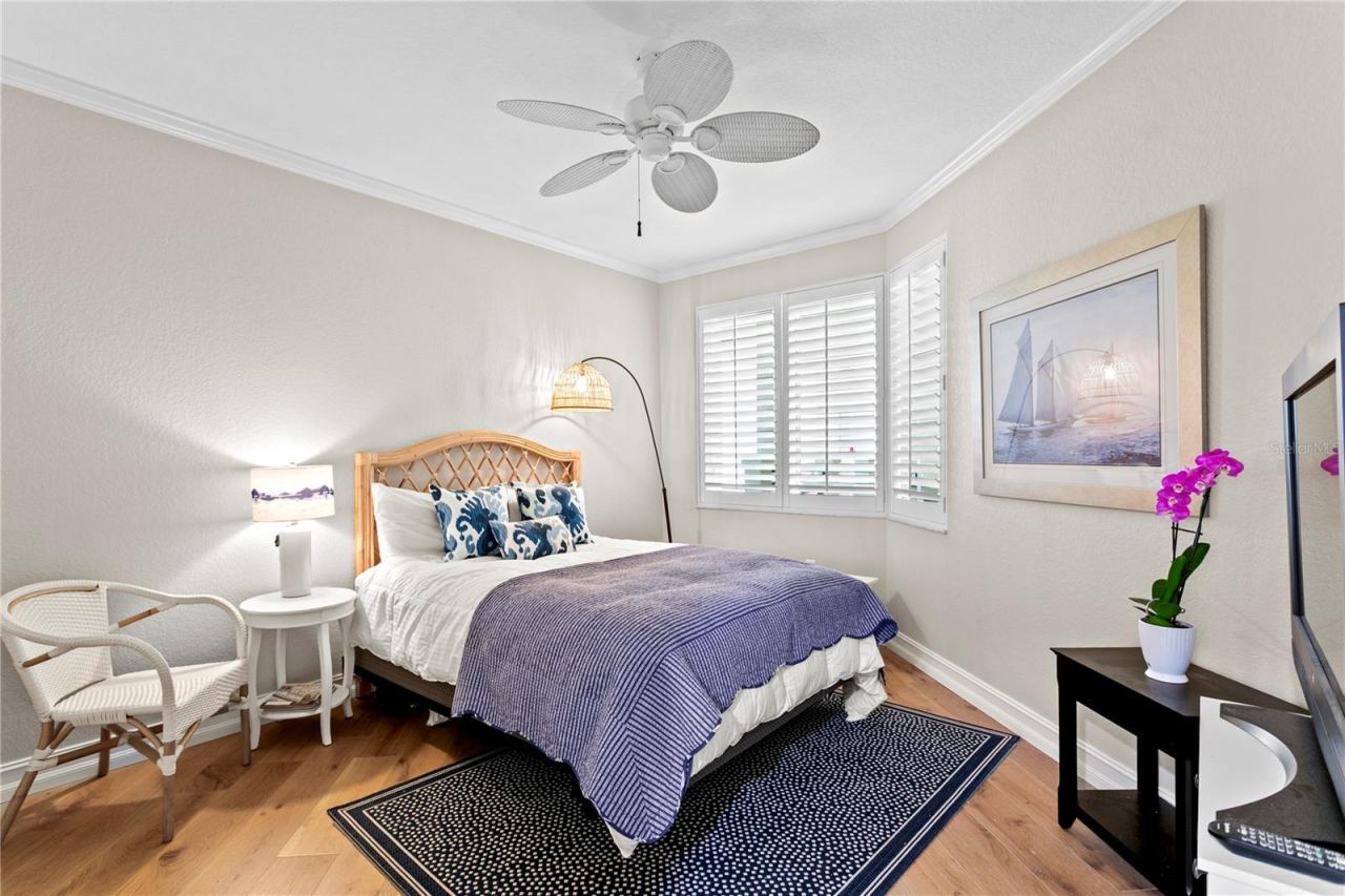 4717 Dolphin Cay Lane S, Unit 202, Saint Petersburg, FL 33711 Photo