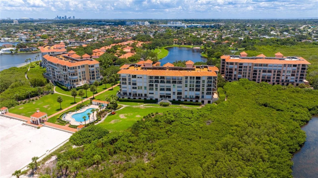 4717 Dolphin Cay Lane S, Unit 202, Saint Petersburg, FL 33711 Photo