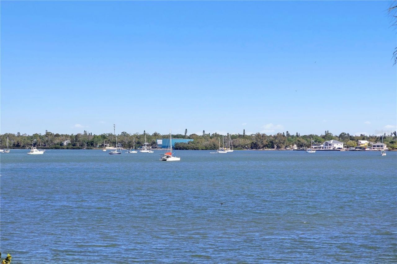 4717 Dolphin Cay Lane S, Unit 202, Saint Petersburg, FL 33711 Photo