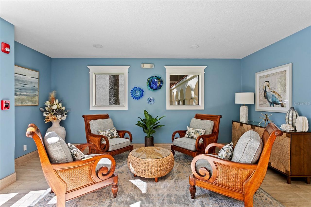 4717 Dolphin Cay Lane S, Unit 202, Saint Petersburg, FL 33711 Photo