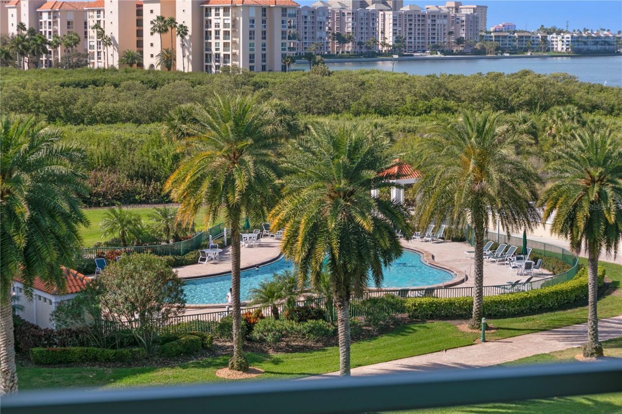 4717 Dolphin Cay Lane S, Unit 202, Saint Petersburg, FL 33711 Photo