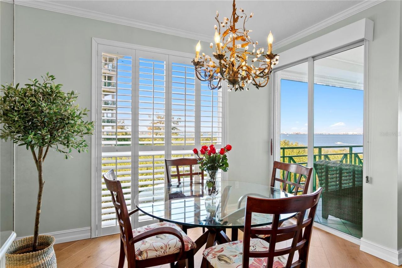 4717 Dolphin Cay Lane S, Unit 202, Saint Petersburg, FL 33711 Photo