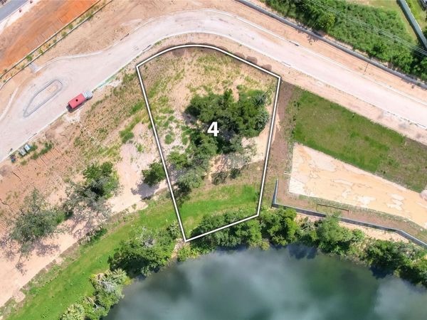 189 TRANQUIL MIRROR LAKE COURT , Unit Lot 4, CLERMONT, FL 34711