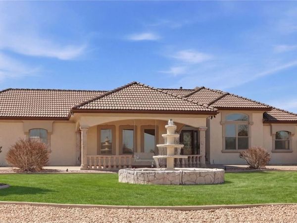 33 Stagecoach Lane, Fort Morgan, CO 80701