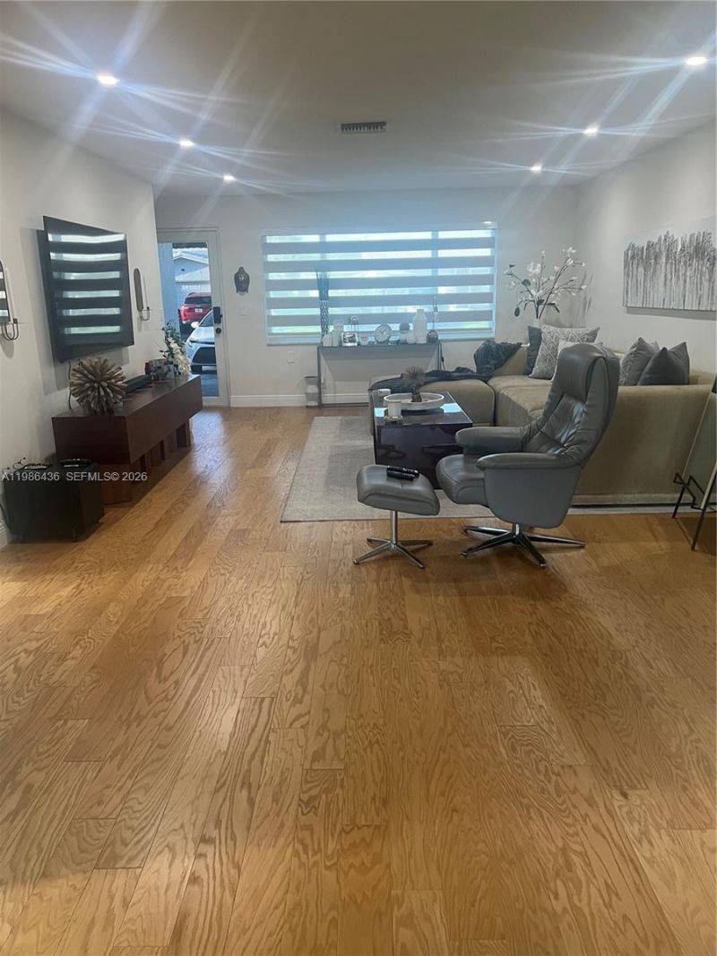 8221 NW 14th St, Plantation, FL 33322 Photo