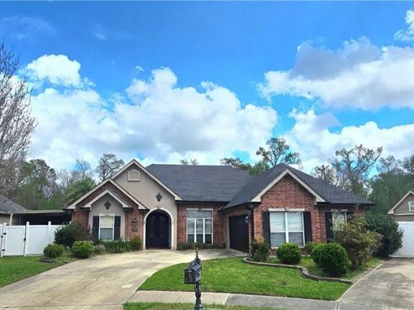 4857 MILL GROVE Lane, Marrero, LA 70072