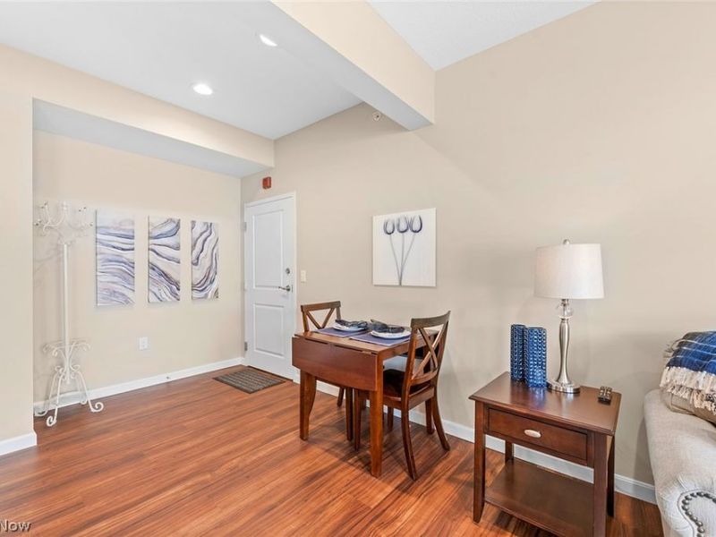 558 Colony Park, Unit 308, Tallmadge, OH 44278 Photo 14