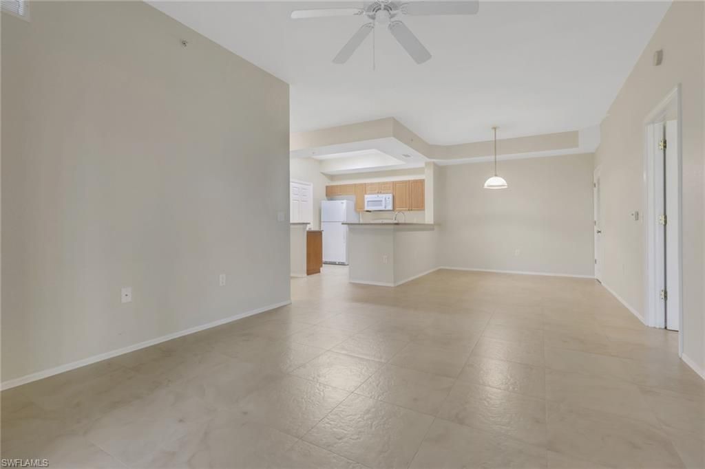 9025 Colby Dr, Unit 2111, Fort Myers, FL 33919 Photo