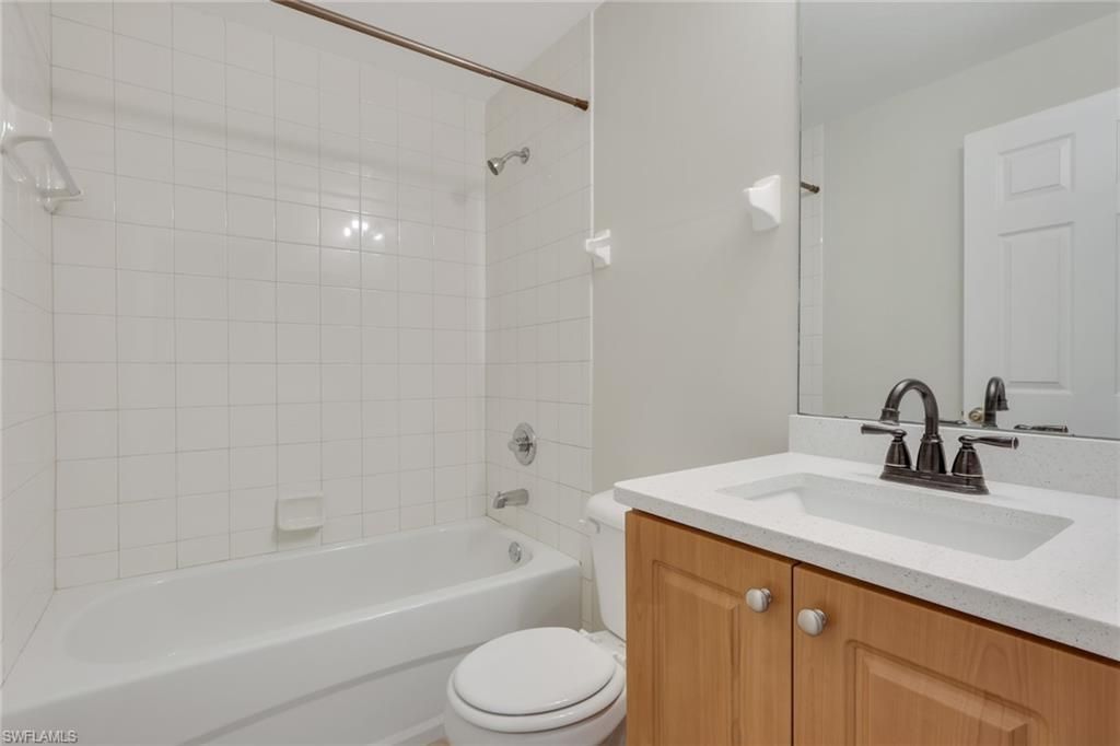 9025 Colby Dr, Unit 2111, Fort Myers, FL 33919 Photo