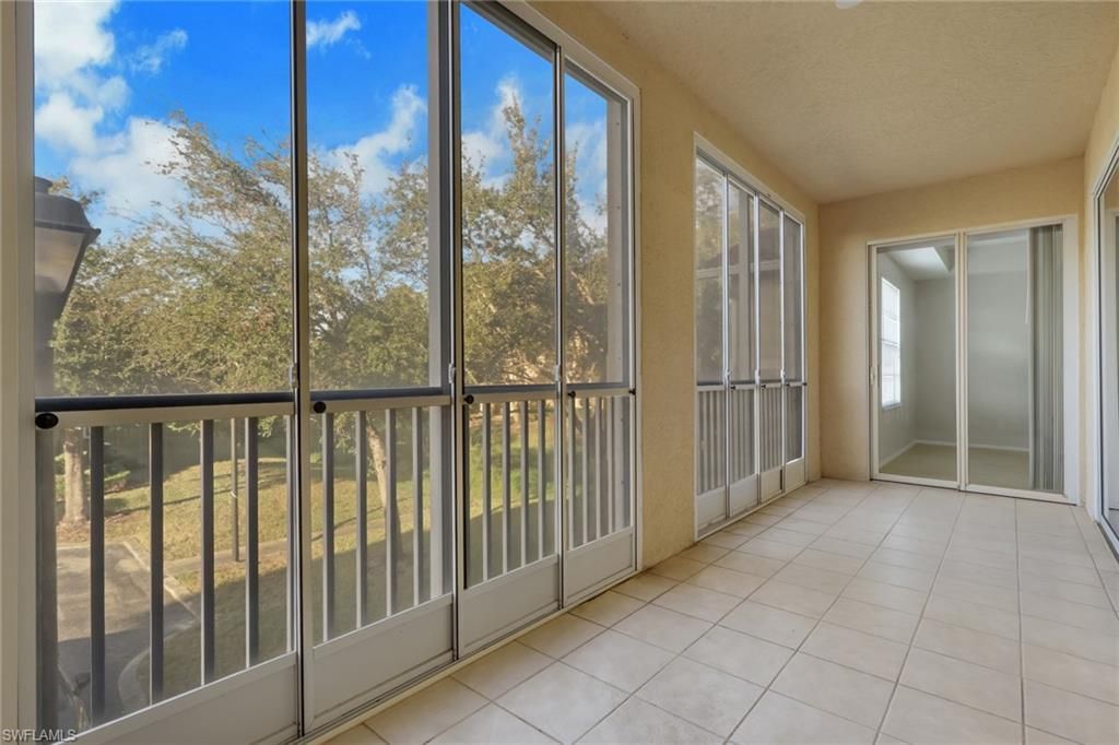 9025 Colby Dr, Unit 2111, Fort Myers, FL 33919 Photo