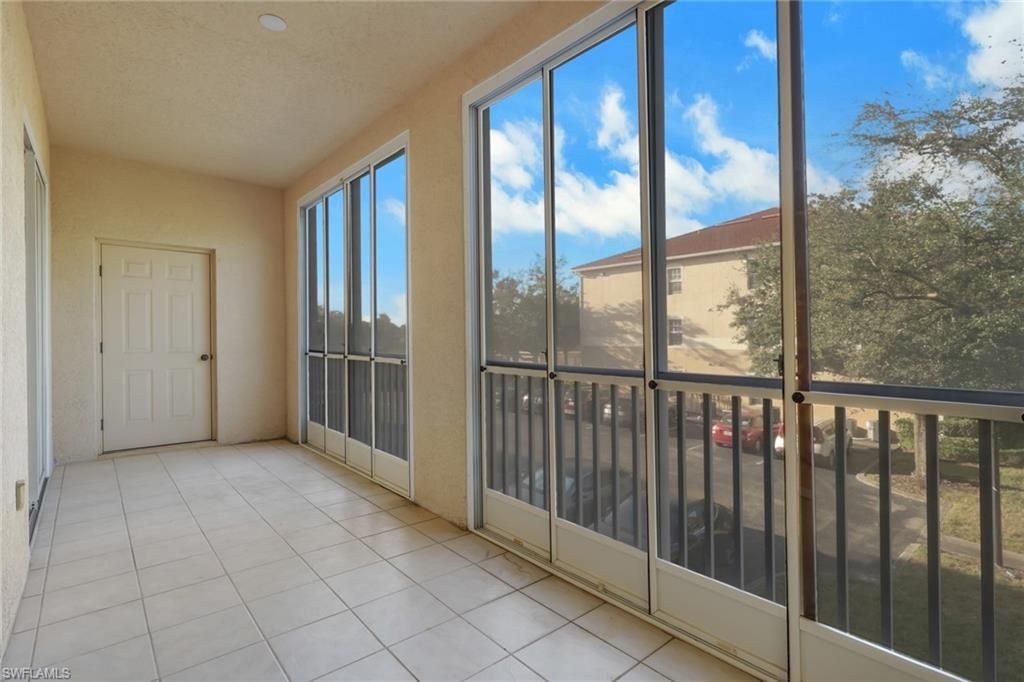 9025 Colby Dr, Unit 2111, Fort Myers, FL 33919 Photo