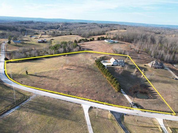 6857 Sam Smith Road, Birchwood, TN 37308