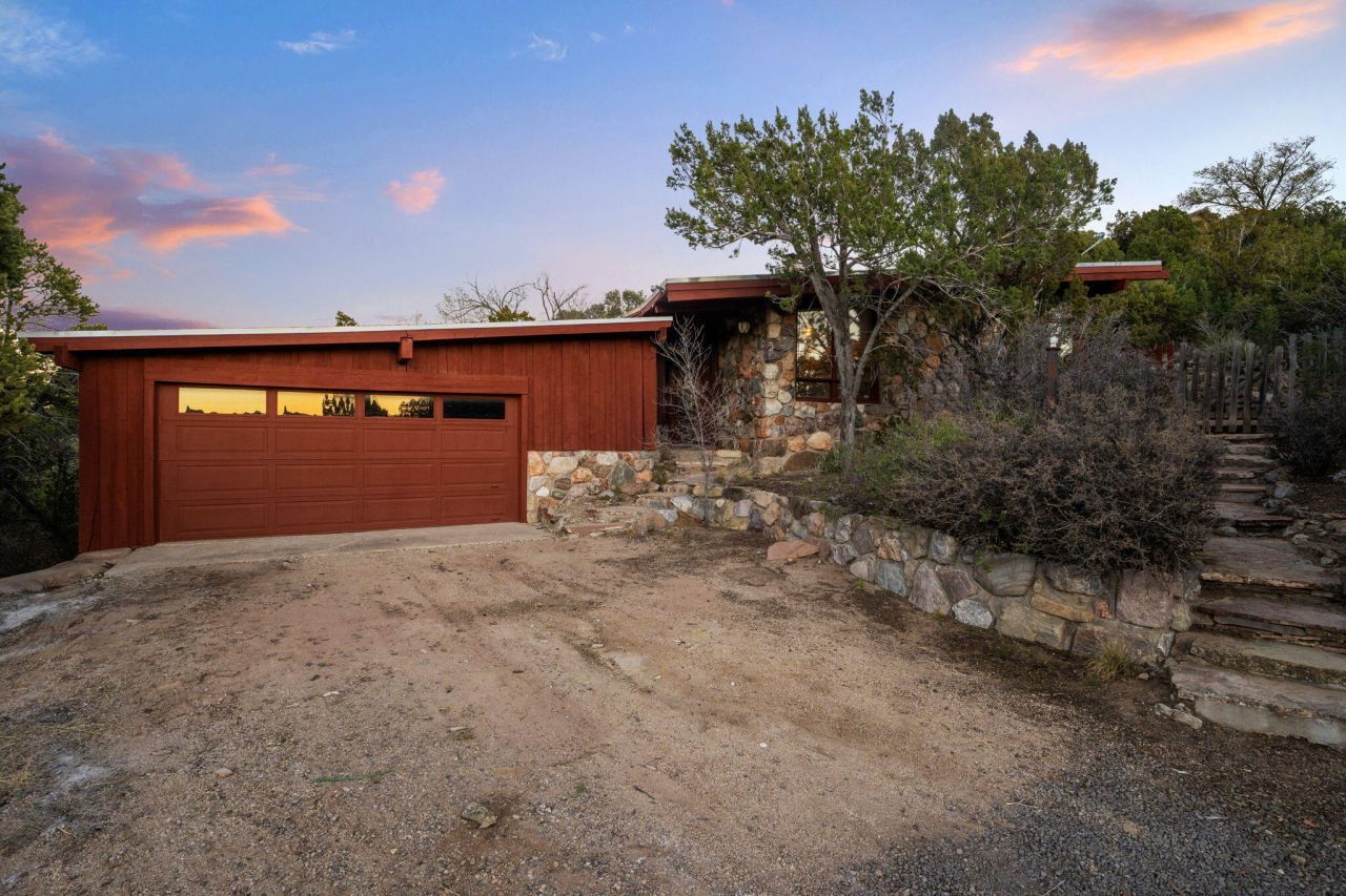 27 Eagle Trail Trail, Tijeras, NM 87059 Main Photo